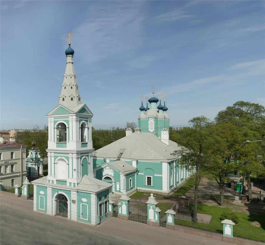 Сампсониевский собор памятник Петру